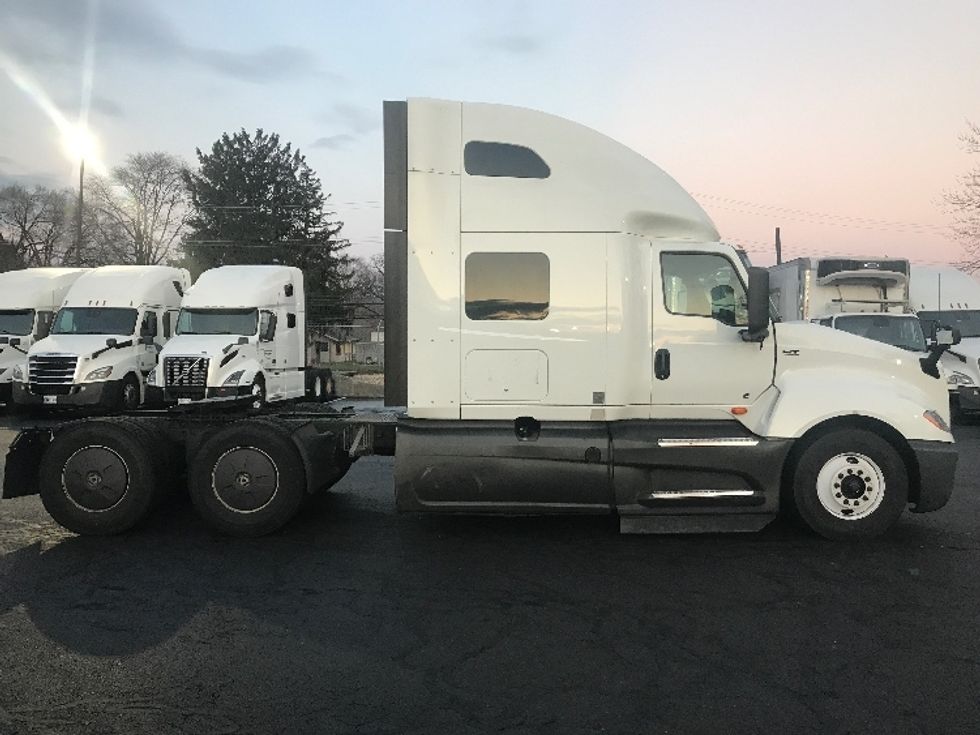 Sleeper Tractor-Heavy Duty Tractors-International-2023-LT625-Bensalem-PA-626,933\n\t\tmiles-$ 45,000 - Image 8
