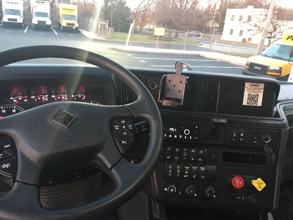 Sleeper Tractor-Heavy Duty Tractors-International-2023-LT625-Bensalem-PA-652,608\n\t\tmiles-$ 44,500 - Image 11