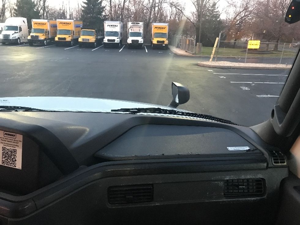 Sleeper Tractor-Heavy Duty Tractors-International-2023-LT625-Bensalem-PA-652,608\n\t\tmiles-$ 44,500 - Image 14