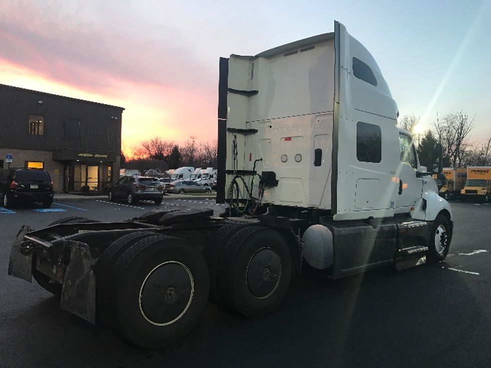 Sleeper Tractor-Heavy Duty Tractors-International-2023-LT625-Bensalem-PA-652,608\n\t\tmiles-$ 44,500 - Image 7
