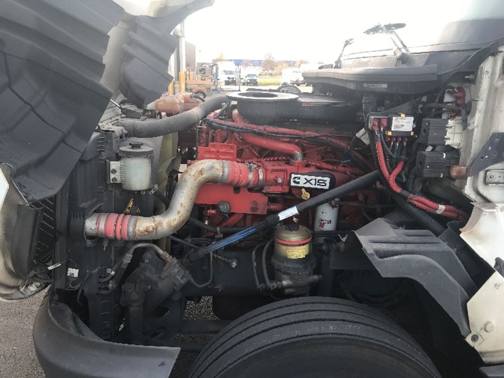 Sleeper Tractor-Heavy Duty Tractors-International-2023-LT625-Bensalem-PA-653,899\n\t\tmiles-$ 44,500 - Image 21