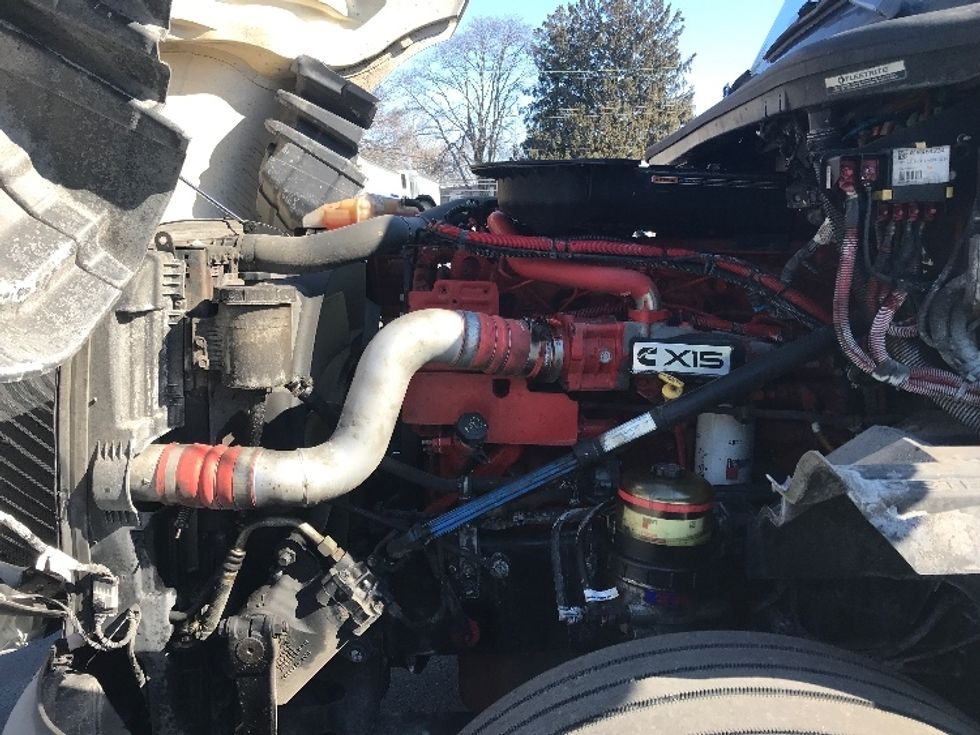 Sleeper Tractor-Heavy Duty Tractors-International-2023-LT625-Bensalem-PA-737,028\n\t\tmiles-$ 34,000 - Image 20