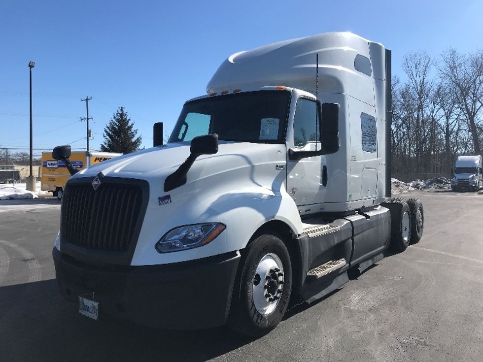 Sleeper Tractor-Heavy Duty Tractors-International-2023-LT625-Bensalem-PA-737,028\n\t\tmiles-$ 34,000 - Image 3