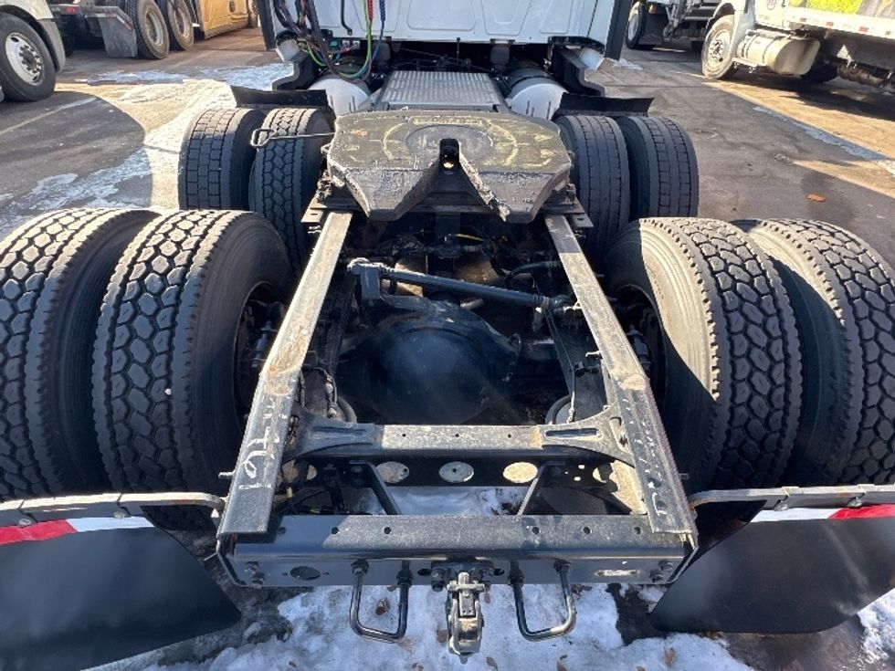 Sleeper Tractor-Heavy Duty Tractors-International-2023-LT625-Brooklyn Park-MN-354,076\n\t\tmiles-$ 69,250 - Image 6