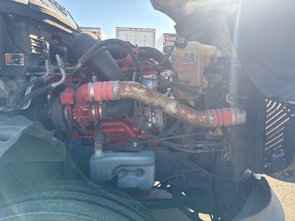 Sleeper Tractor-Heavy Duty Tractors-International-2023-LT625-Brooklyn Park-MN-513,982\n\t\tmiles-$ 53,750 - Image 20