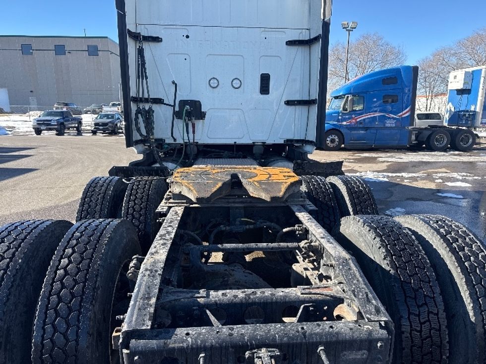 Sleeper Tractor-Heavy Duty Tractors-International-2023-LT625-Brooklyn Park-MN-602,400\n\t\tmiles-$ 45,250 - Image 6