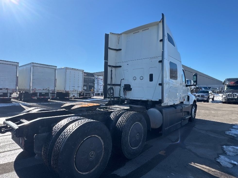 Sleeper Tractor-Heavy Duty Tractors-International-2023-LT625-Brooklyn Park-MN-602,400\n\t\tmiles-$ 45,250 - Image 7