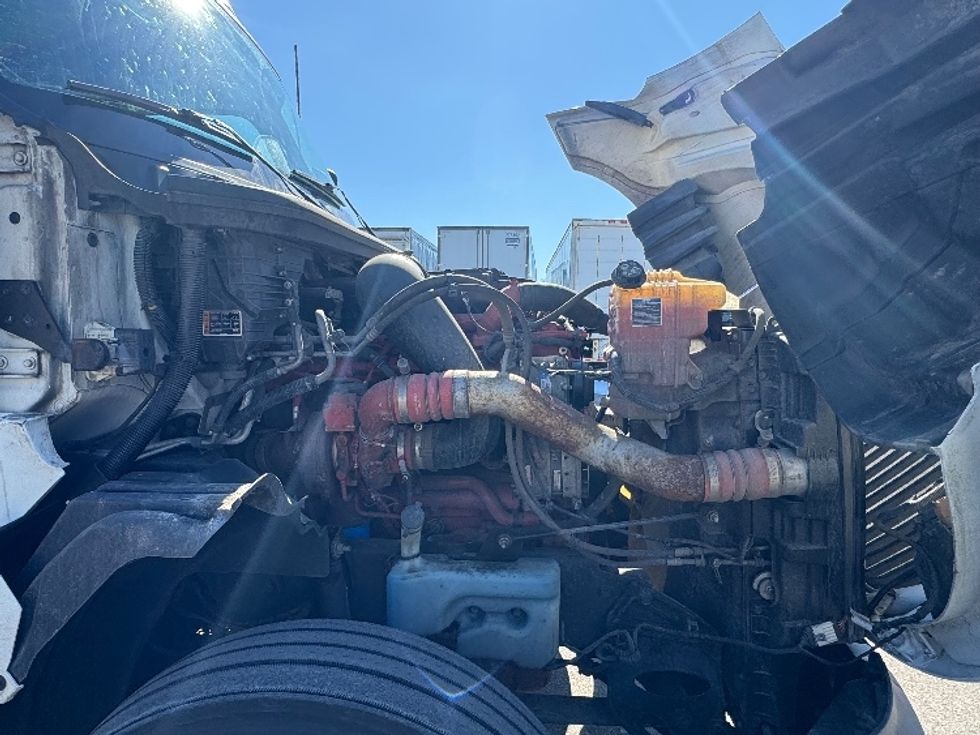 Sleeper Tractor-Heavy Duty Tractors-International-2023-LT625-Brooklyn Park-MN-612,618\n\t\tmiles-$ 44,500 - Image 20