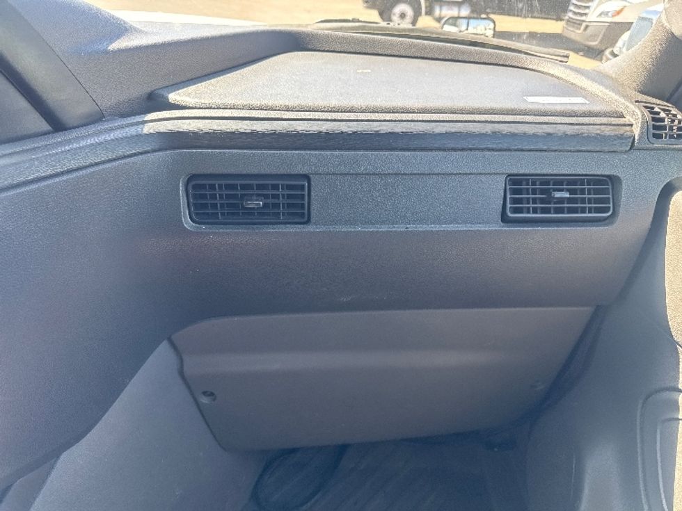 Sleeper Tractor-Heavy Duty Tractors-International-2023-LT625-Brooklyn Park-MN-755,758\n\t\tmiles-$ 35,000 - Image 14