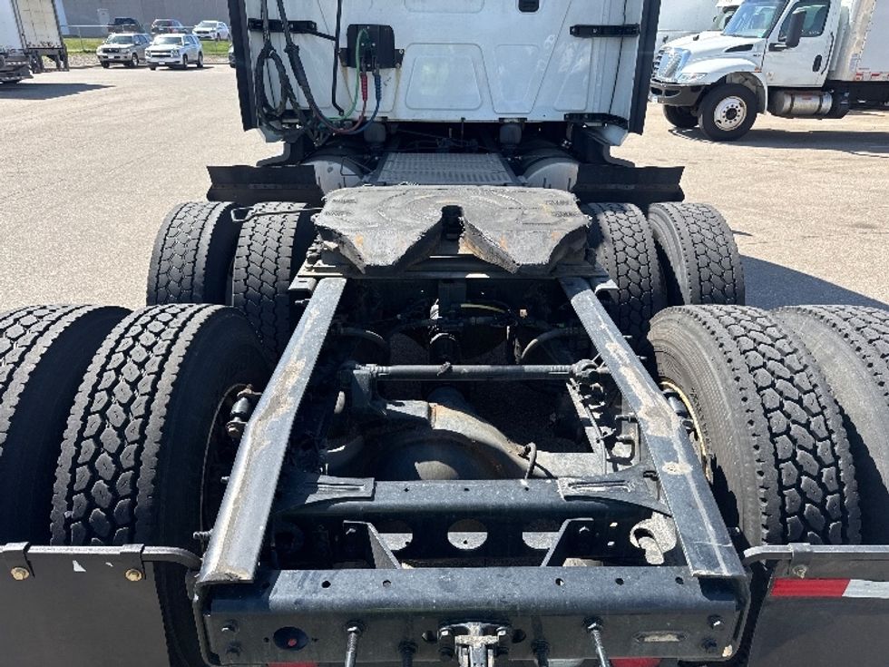 Sleeper Tractor-Heavy Duty Tractors-International-2023-LT625-Brooklyn Park-MN-755,758\n\t\tmiles-$ 35,000 - Image 6