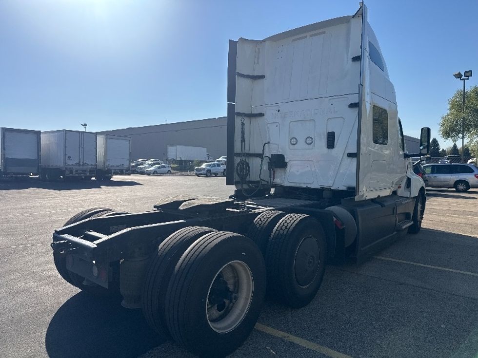 Sleeper Tractor-Heavy Duty Tractors-International-2023-LT625-Brooklyn Park-MN-803,719\n\t\tmiles-$ 38,500 - Image 7