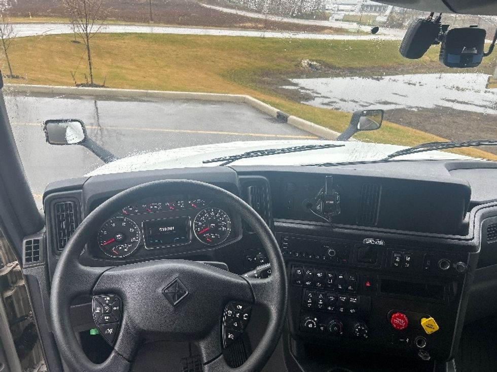 Sleeper Tractor-Heavy Duty Tractors-International-2023-LT625-Byron Center-MI-518,941\n\t\tmiles-$ 57,000 - Image 11