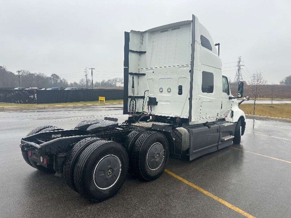 Sleeper Tractor-Heavy Duty Tractors-International-2023-LT625-Byron Center-MI-518,941\n\t\tmiles-$ 57,000 - Image 7