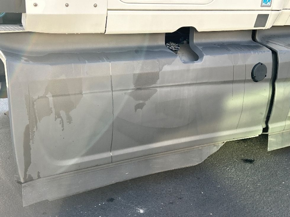 Sleeper Tractor-Heavy Duty Tractors-International-2023-LT625-Ceres-CA-606,757\n\t\tmiles-$ 51,250 - Image 23