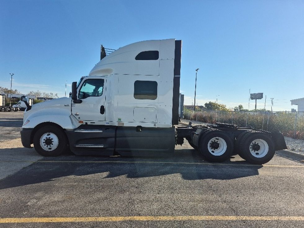 Sleeper Tractor-Heavy Duty Tractors-International-2023-LT625-Chicago (Chicago Ridge)-IL-531,963\n\t\tmiles-$ 63,750 - Image 4