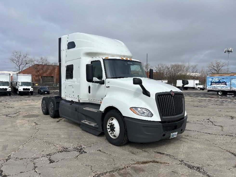 Sleeper Tractor-Heavy Duty Tractors-International-2023-LT625-Chicago (Chicago Ridge)-IL-659,511\n\t\tmiles-$ 38,000 - Image 1