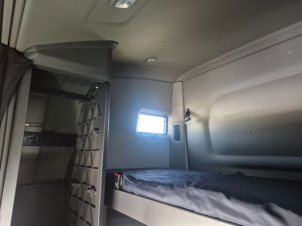 Sleeper Tractor-Heavy Duty Tractors-International-2023-LT625-Chicago (Chicago Ridge)-IL-668,742\n\t\tmiles-$ 39,000 - Image 23