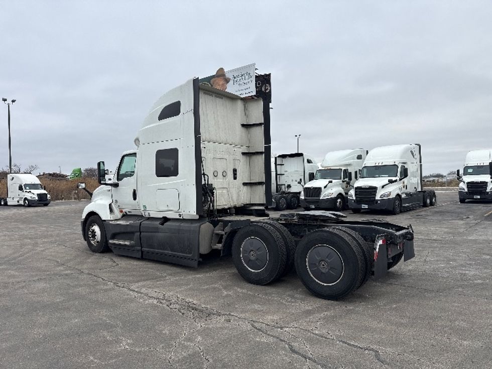 Sleeper Tractor-Heavy Duty Tractors-International-2023-LT625-Chicago (Chicago Ridge)-IL-670,714\n\t\tmiles-$ 39,000 - Image 5