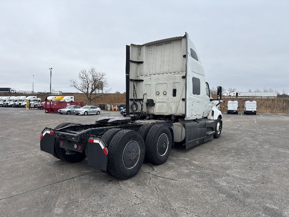 Sleeper Tractor-Heavy Duty Tractors-International-2023-LT625-Chicago (Chicago Ridge)-IL-670,714\n\t\tmiles-$ 39,000 - Image 7