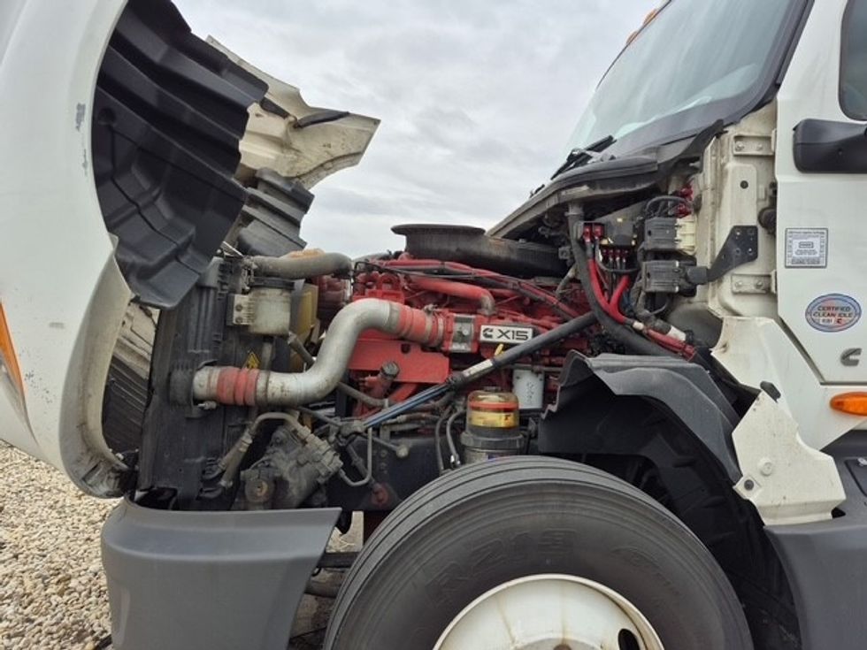 Sleeper Tractor-Heavy Duty Tractors-International-2023-LT625-Chicago (Chicago Ridge)-IL-673,743\n\t\tmiles-$ 38,750 - Image 17