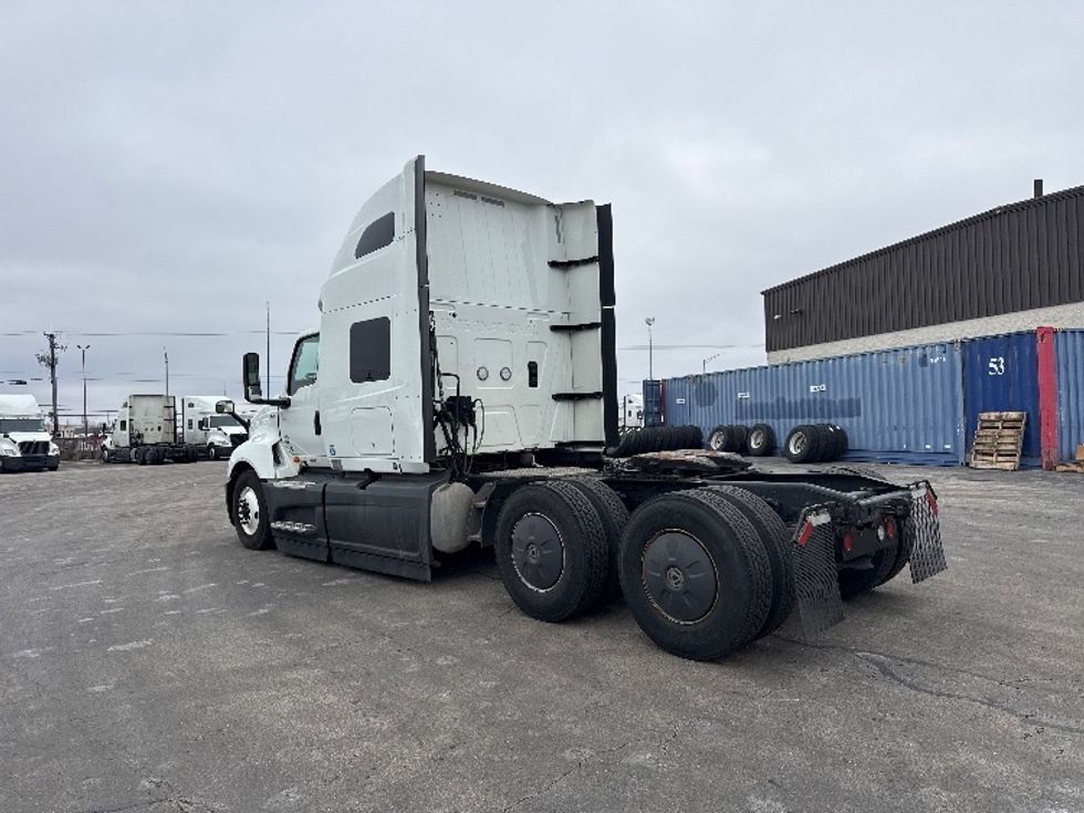 Sleeper Tractor-Heavy Duty Tractors-International-2023-LT625-Chicago (Chicago Ridge)-IL-711,840\n\t\tmiles-$ 35,000 - Image 5