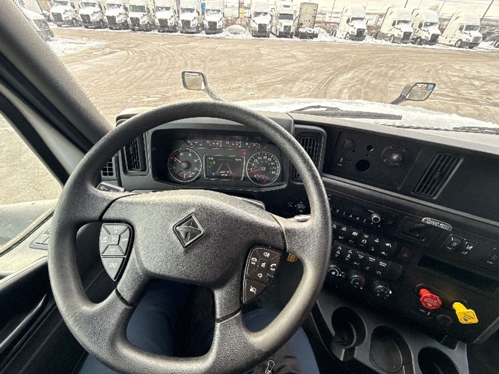 Sleeper Tractor-Heavy Duty Tractors-International-2023-LT625-Chicago (Chicago Ridge)-IL-757,141\n\t\tmiles-$ 38,500 - Image 11