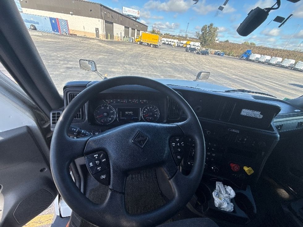 Sleeper Tractor-Heavy Duty Tractors-International-2023-LT625-Chicago (Chicago Ridge)-IL-757,974\n\t\tmiles-$ 39,250 - Image 11