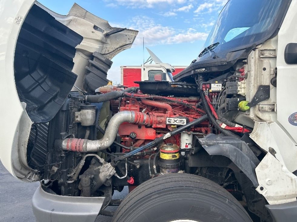 Sleeper Tractor-Heavy Duty Tractors-International-2023-LT625-Columbus-OH-388,063\n\t\tmiles-$ 66,750 - Image 21