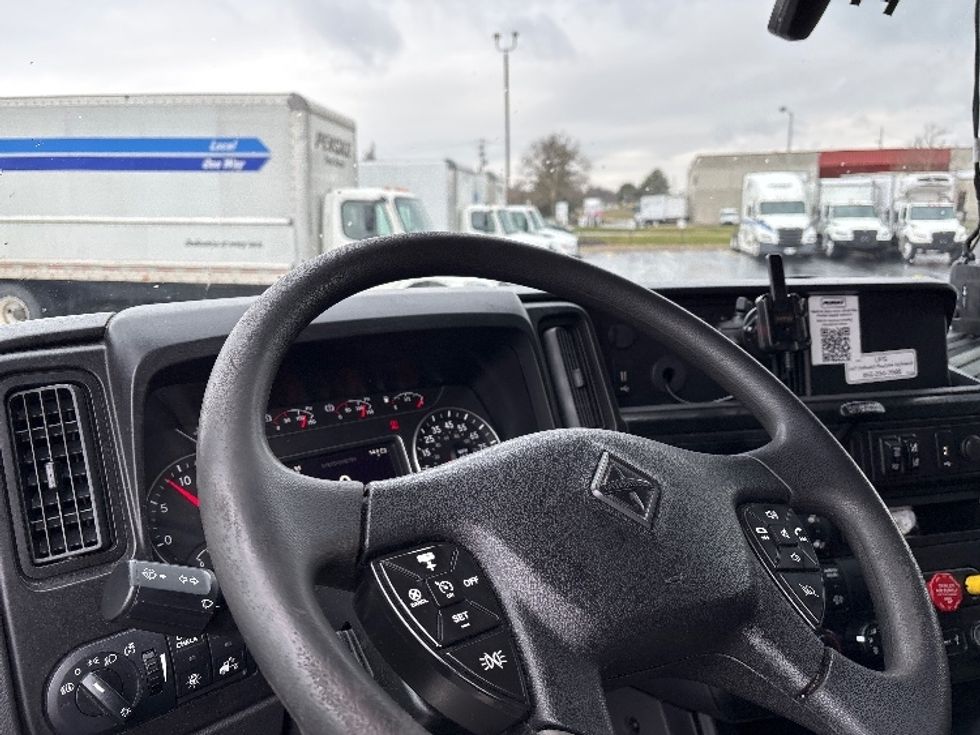 Sleeper Tractor-Heavy Duty Tractors-International-2023-LT625-Columbus-OH-471,615\n\t\tmiles-$ 57,750 - Image 10