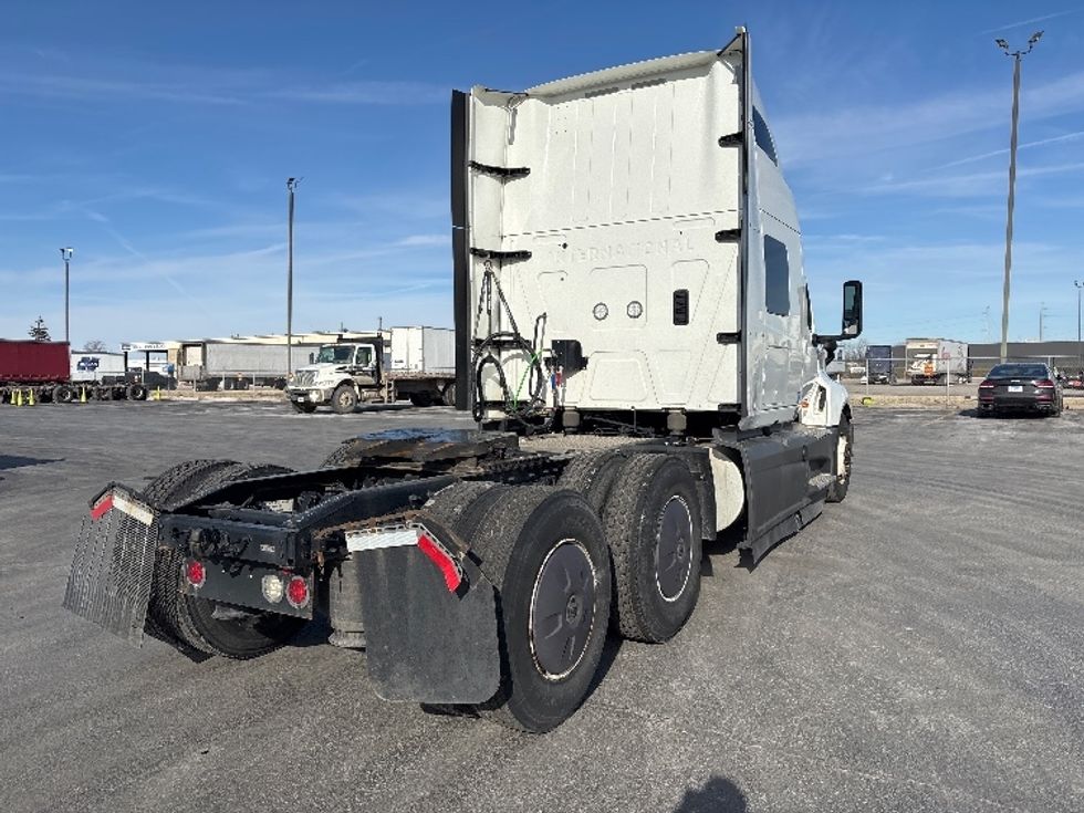 Sleeper Tractor-Heavy Duty Tractors-International-2023-LT625-Columbus-OH-593,569\n\t\tmiles-$ 46,250 - Image 7