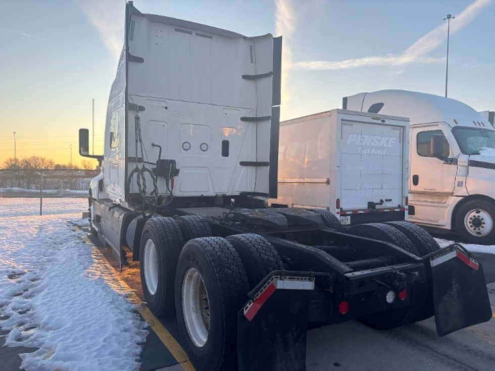 Sleeper Tractor-Heavy Duty Tractors-International-2023-LT625-Columbus-OH-612,083\n\t\tmiles-$ 44,500 - Image 5