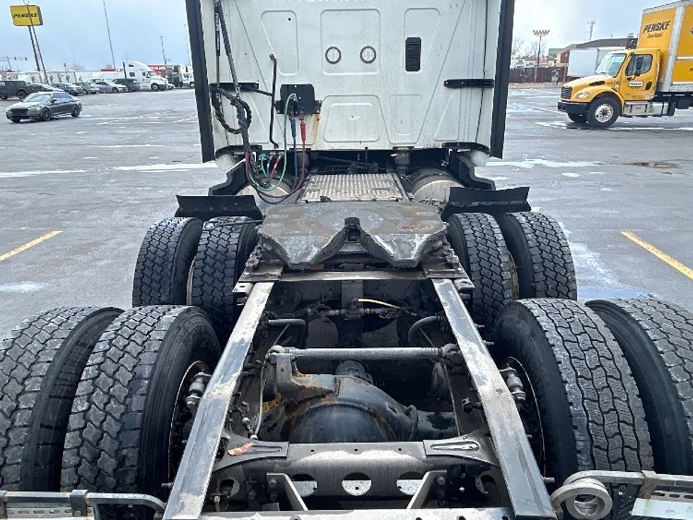 Sleeper Tractor-Heavy Duty Tractors-International-2023-LT625-Columbus-OH-659,563\n\t\tmiles-$ 40,000 - Image 6