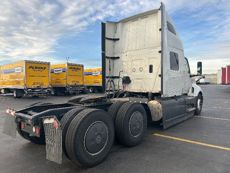 Sleeper Tractor-Heavy Duty Tractors-International-2023-LT625-Columbus-OH-679,103\n\t\tmiles-$ 38,250 - Image 7