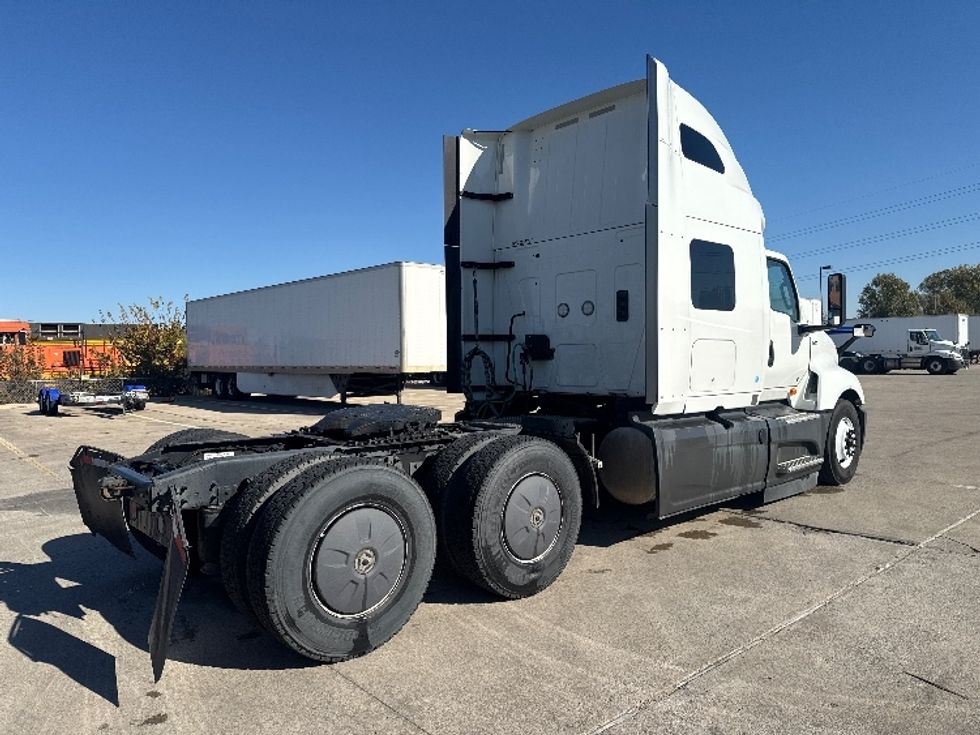Sleeper Tractor-Heavy Duty Tractors-International-2023-LT625-Dallas-TX-313,728\n\t\tmiles-$ 82,250 - Image 7