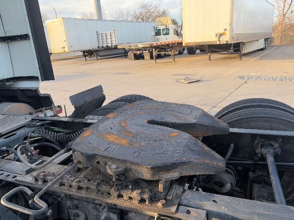 Sleeper Tractor-Heavy Duty Tractors-International-2023-LT625-Dallas-TX-618,806\n\t\tmiles-$ 48,250 - Image 22