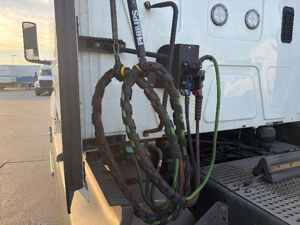 Sleeper Tractor-Heavy Duty Tractors-International-2023-LT625-Dallas-TX-618,806\n\t\tmiles-$ 48,250 - Image 23