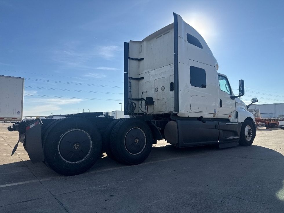 Sleeper Tractor-Heavy Duty Tractors-International-2023-LT625-Dallas-TX-778,771\n\t\tmiles-$ 38,500 - Image 7