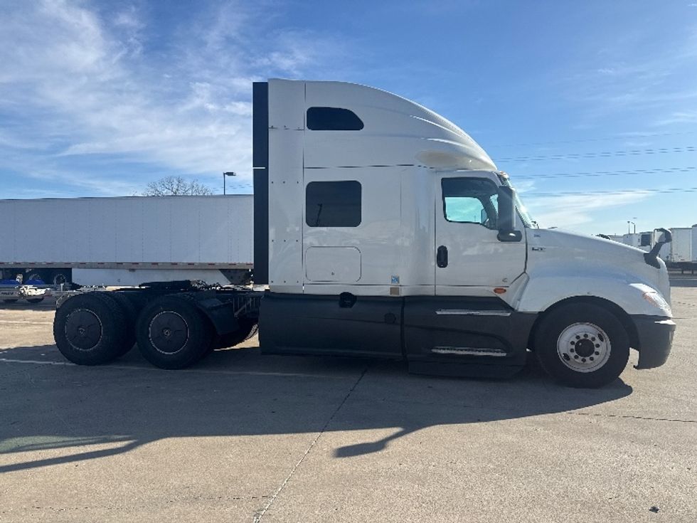 Sleeper Tractor-Heavy Duty Tractors-International-2023-LT625-Dallas-TX-778,771\n\t\tmiles-$ 38,500 - Image 8