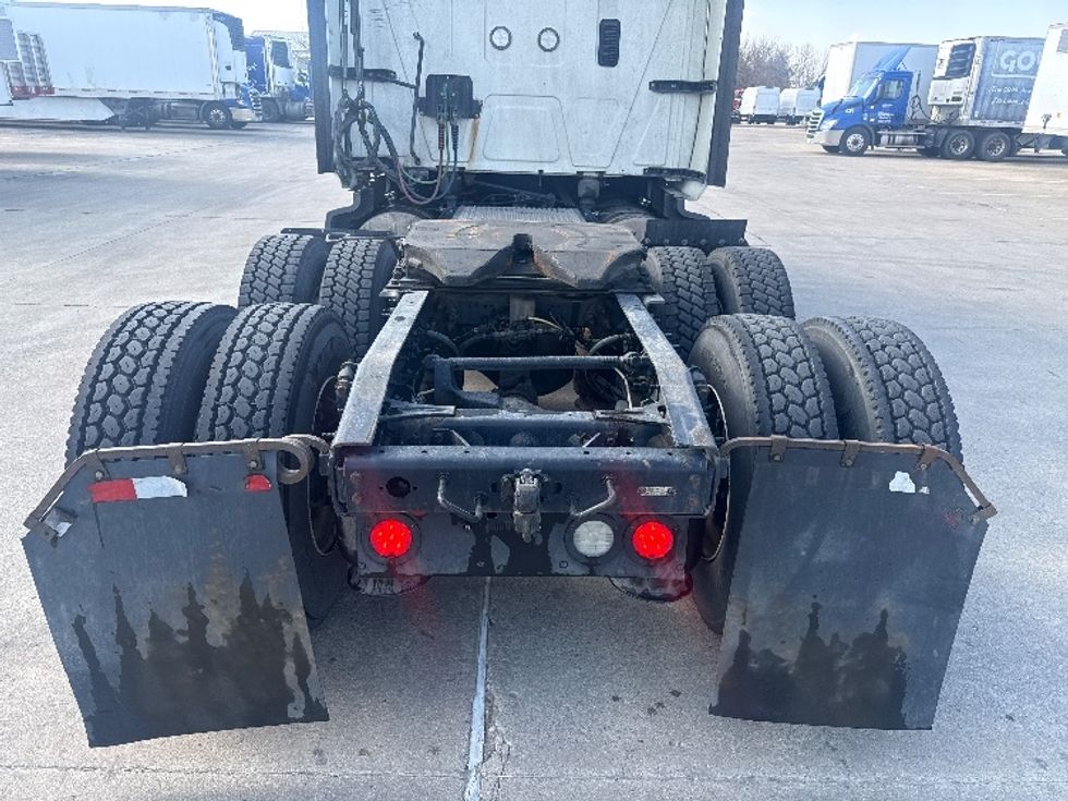 Sleeper Tractor-Heavy Duty Tractors-International-2023-LT625-Dallas-TX-833,179\n\t\tmiles-$ 34,000 - Image 6