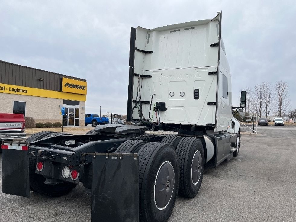 Sleeper Tractor-Heavy Duty Tractors-International-2023-LT625-Davenport-IA-678,651\n\t\tmiles-$ 39,750 - Image 7