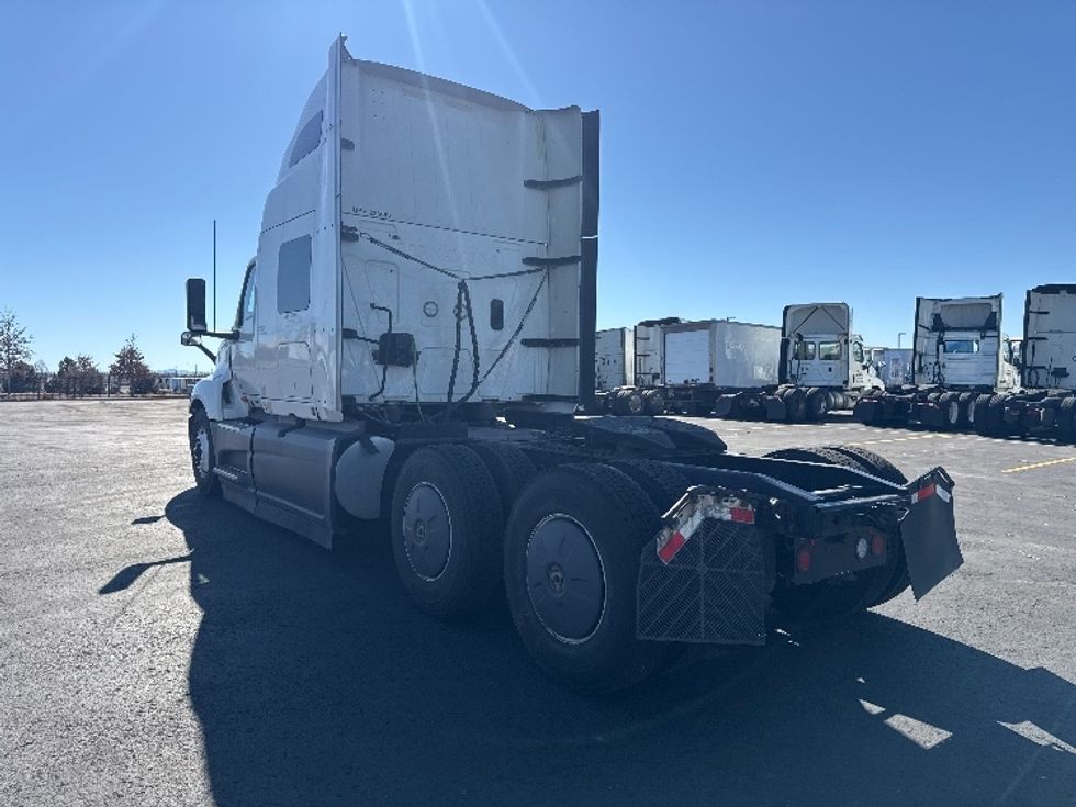 Sleeper Tractor-Heavy Duty Tractors-International-2023-LT625-Denver-CO-605,287\n\t\tmiles-$ 50,500 - Image 5