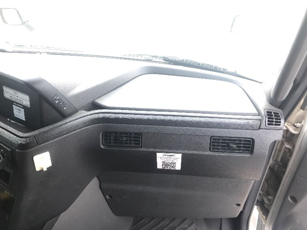 Sleeper Tractor-Heavy Duty Tractors-International-2023-LT625-Des Moines-IA-666,870\n\t\tmiles-$ 40,750 - Image 14