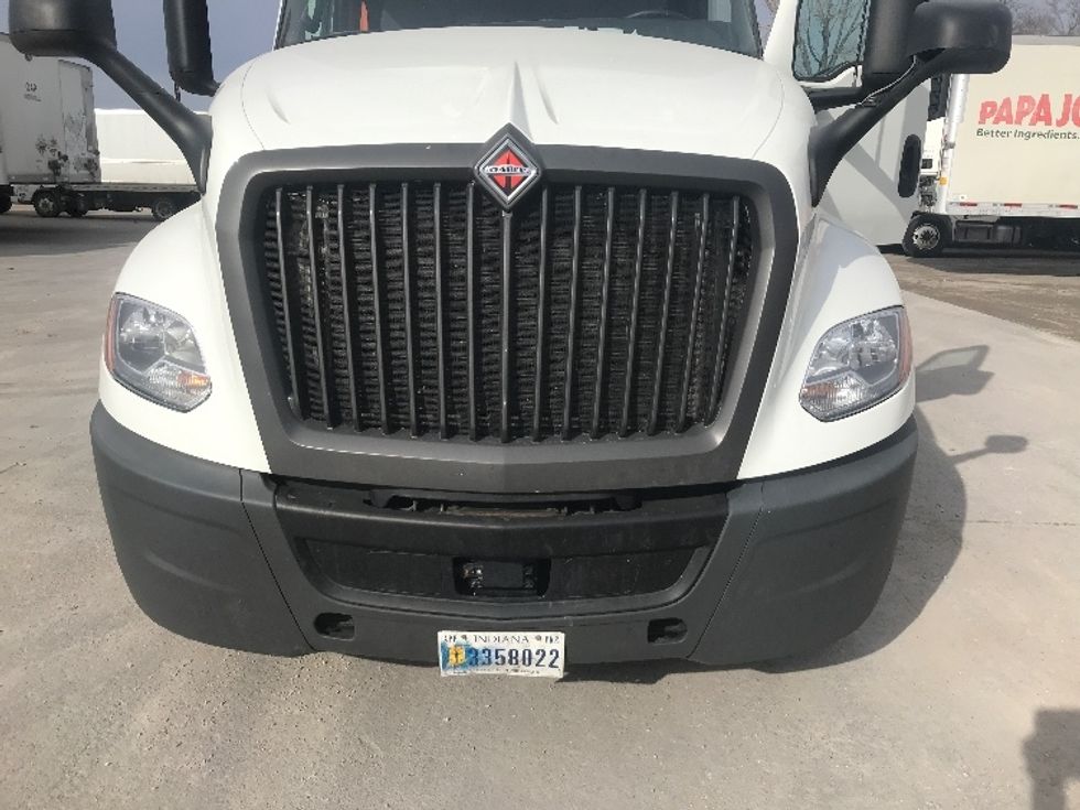 Sleeper Tractor-Heavy Duty Tractors-International-2023-LT625-Des Moines-IA-666,870\n\t\tmiles-$ 40,750 - Image 24