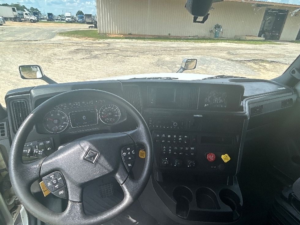 Sleeper Tractor-Heavy Duty Tractors-International-2023-LT625-Dothan-AL-554,626\n\t\tmiles-$ 65,250 - Image 11