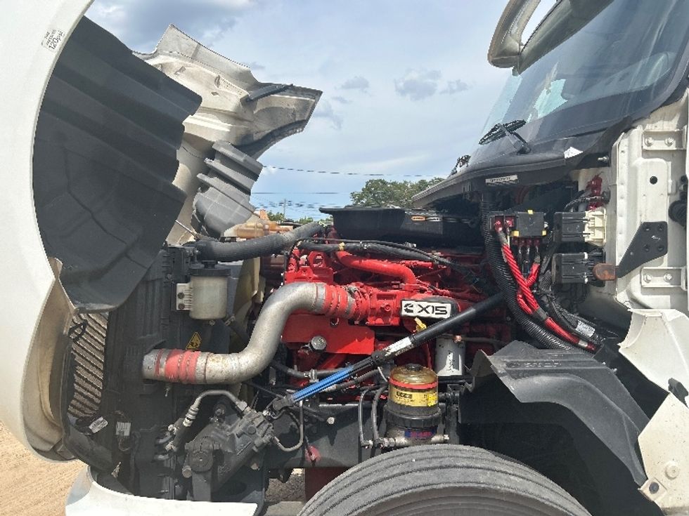 Sleeper Tractor-Heavy Duty Tractors-International-2023-LT625-Dothan-AL-554,626\n\t\tmiles-$ 65,250 - Image 21