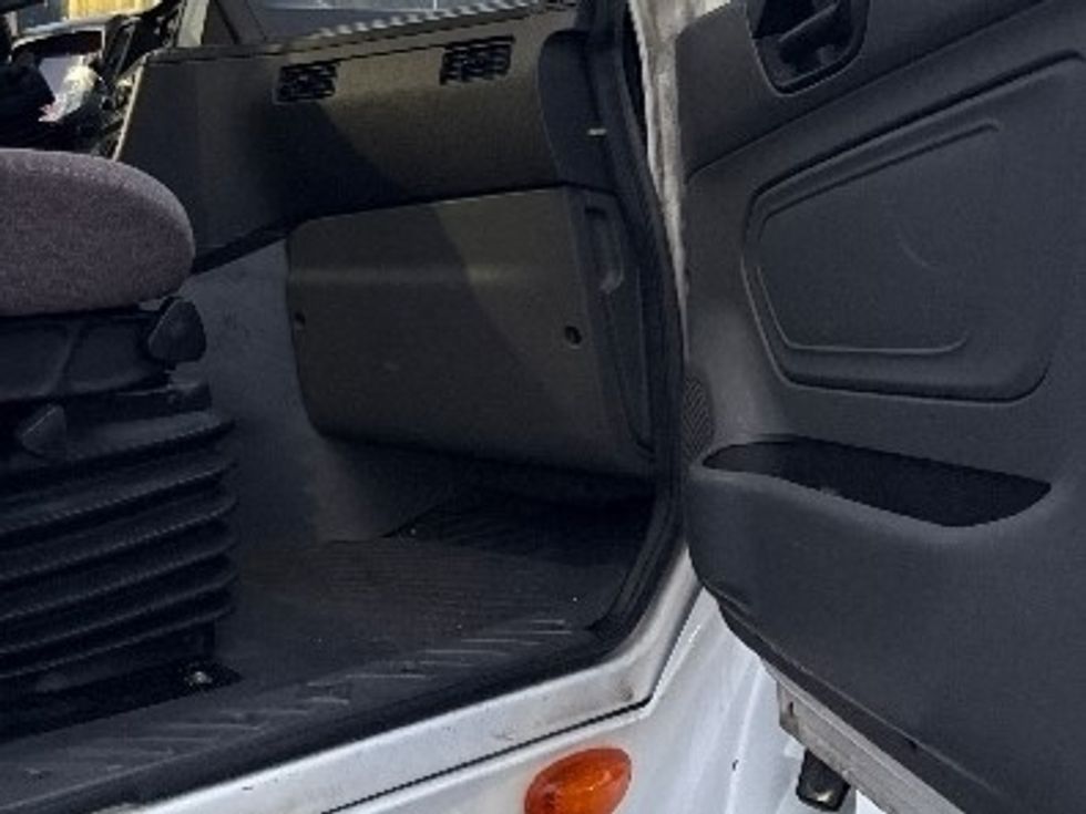 Sleeper Tractor-Heavy Duty Tractors-International-2023-LT625-East Chicago-IN-545,685\n\t\tmiles-$ 50,750 - Image 13