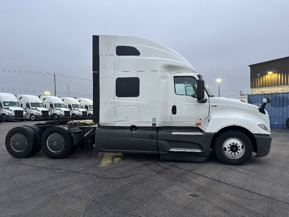 Sleeper Tractor-Heavy Duty Tractors-International-2023-LT625-East Chicago-IN-545,685\n\t\tmiles-$ 50,750 - Image 8