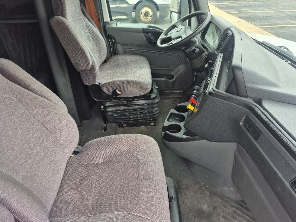 Sleeper Tractor-Heavy Duty Tractors-International-2023-LT625-East Chicago-IN-629,672\n\t\tmiles-$ 39,750 - Image 15