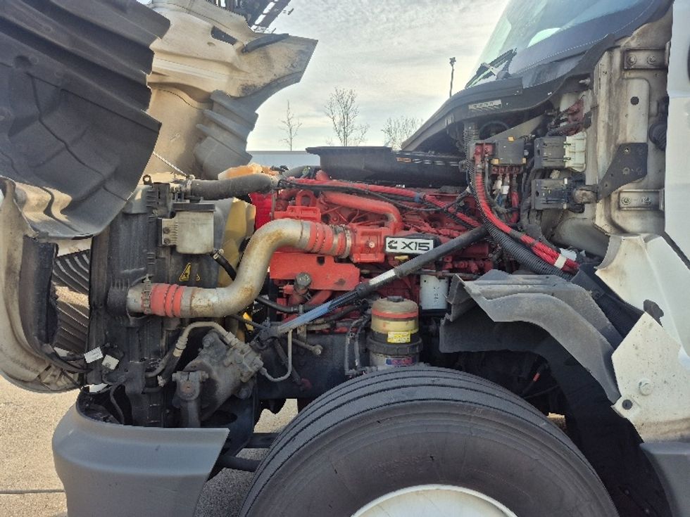 Sleeper Tractor-Heavy Duty Tractors-International-2023-LT625-East Chicago-IN-631,964\n\t\tmiles-$ 42,500 - Image 21