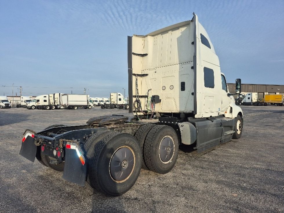Sleeper Tractor-Heavy Duty Tractors-International-2023-LT625-East Chicago-IN-631,964\n\t\tmiles-$ 42,500 - Image 7